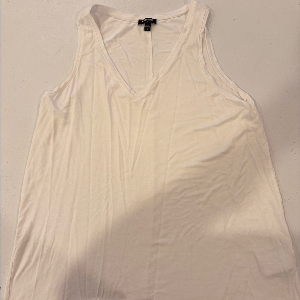 Express Ivory V-Neck Tank Top